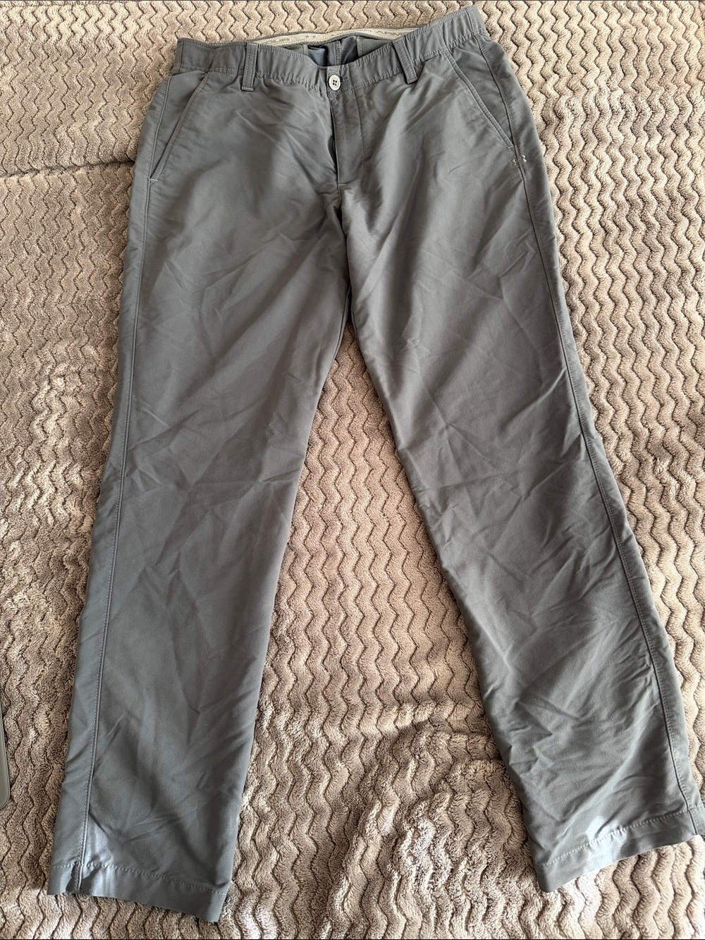 Under Armour Men's Gray Chino-Style Performance Pants
